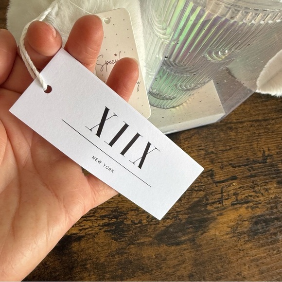 Collection XIIX Tumbler and earmuff set - Picture 4 of 6